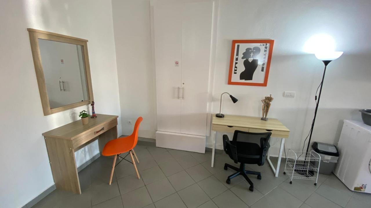Patras Romeο House公寓 外观 照片