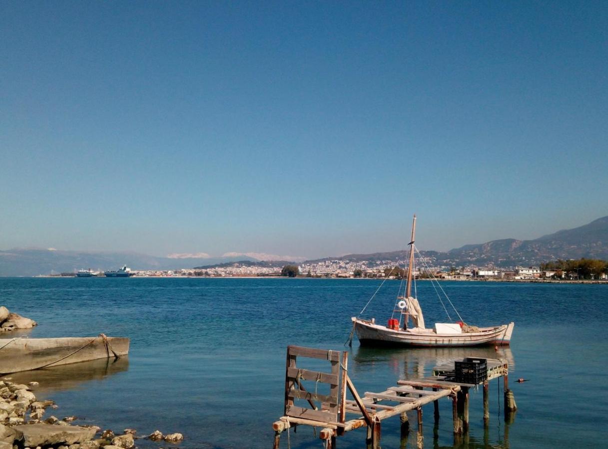 Patras Romeο House公寓 外观 照片